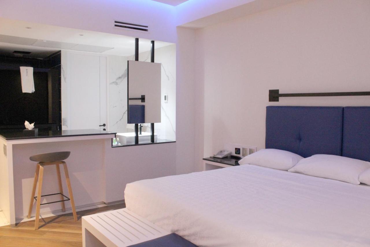 Weenjoy Hotels Grand Prix Aeropuerto Cdmx メキシコシティ エクステリア 写真