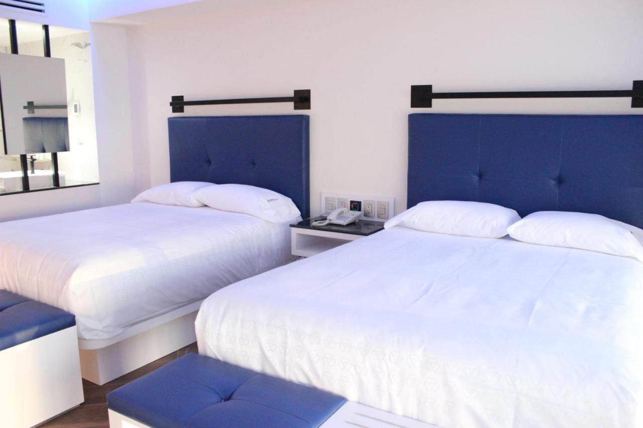 Weenjoy Hotels Grand Prix Aeropuerto Cdmx メキシコシティ エクステリア 写真