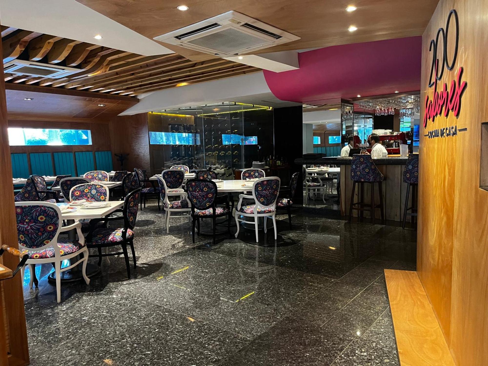 Weenjoy Hotels Grand Prix Aeropuerto Cdmx メキシコシティ エクステリア 写真